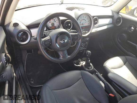 2012 MINI Hardtop with VIN WMWSU3C56CT255161, listed as a Copart auction lot 52227795 with 101,535 mi miles and Clean Title. Bid and sale history available at DreamBid. Image 8.