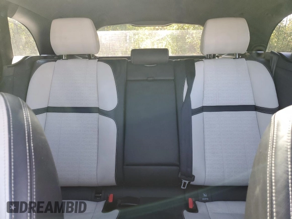 2018 Land Rover Range Rover Velar R-Dynamic HSE with VIN SALYM2RN4JA771597, listed as a Copart auction lot 73367114 with 131,728 mi miles and Clean Title. Bid and sale history available at carsss.com. Image 10.