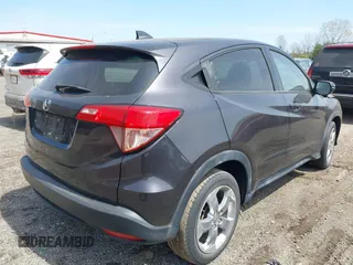 2017 Honda HR-V EX with VIN 3CZRU5H59HM721560, listed as a IAAI auction lot 42055815 with 30,749 mi miles and . Bid and sale history available at carsss.com. Image 4.