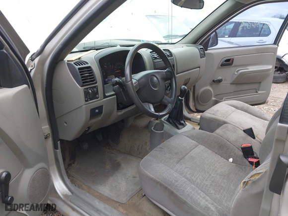 2004 Chevrolet Colorado LS Z85 with VIN 1GCCS198648121953, listed as a IAAI auction lot 42130615 with 161,617 mi miles. Bid and sale history available at carsss.com. Image 8.