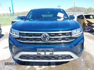 2021 Volkswagen Atlas SE z VIN 1V2KE2CA7MC220524, wystawiony jako IAAI lot #42017287 z przebiegiem 29 380 mil mil oraz . Historia ofert i sprzedaży dostępna na DreamBid. Obrazek 12.
