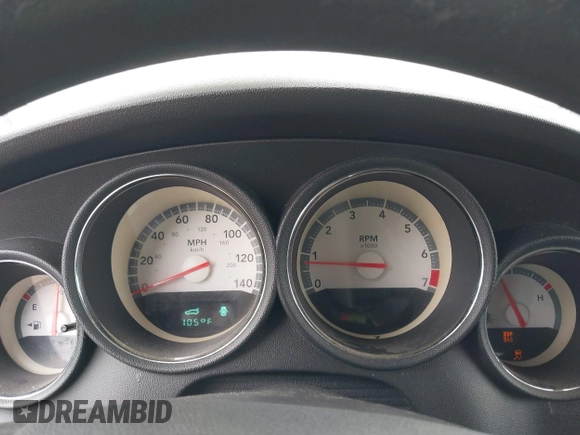 2008 Dodge Magnum SXT with VIN 2D4FV37V48H225739, listed as a IAAI auction lot 42078883 with Not Provided miles and . Bid and sale history available at carsss.com. Image 7.