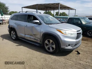 2015 Toyota Highlander Hybrid Limited with VIN 5TDDCRFH2FS013302, listed as a Copart auction lot 72235153 with 187,721 mi miles. Bid and sale history available at carsss.com. Image 4.