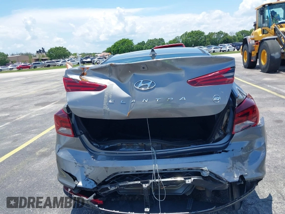 2020 Hyundai Elantra SEL z VIN 5NPD84LF6LH529154, wystawiony jako IAAI lot #39502750 z przebiegiem 101 695 mil mil oraz . Historia ofert i sprzedaży dostępna na DreamBid. Obrazek 16.
