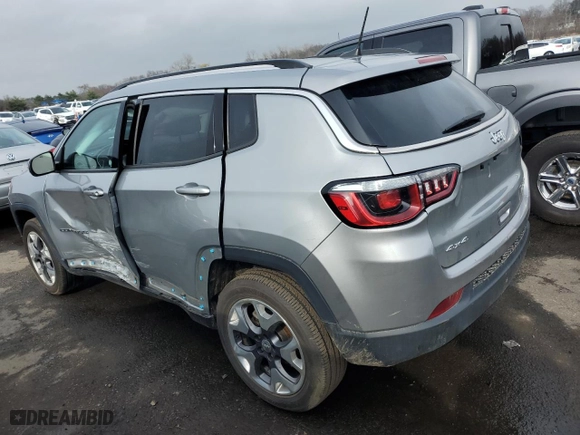 2020 Jeep Compass Limited with VIN 3C4NJDCB3LT221333, listed as a Copart auction lot 49371325 with 66,070 mi miles and Salvage Title. Bid and sale history available at carsss.com. Image 2.