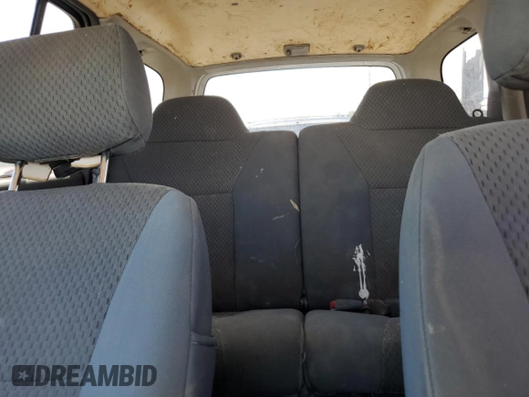 2002 Nissan Xterra XE z VIN 5N1ED28T62C508278, wystawiony jako Copart lot #54058255 z przebiegiem 250 199 mil mil oraz Szkody całkowita. Historia ofert i sprzedaży dostępna na DreamBid. Obrazek 10.