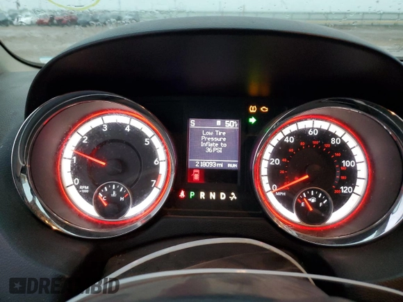 2014 Dodge Grand Caravan SXT with VIN 2C4RDGCG1ER304965, listed as a Copart auction lot 55478015 with 218,093 mi miles and Clean Title. Bid and sale history available at DreamBid. Image 9.