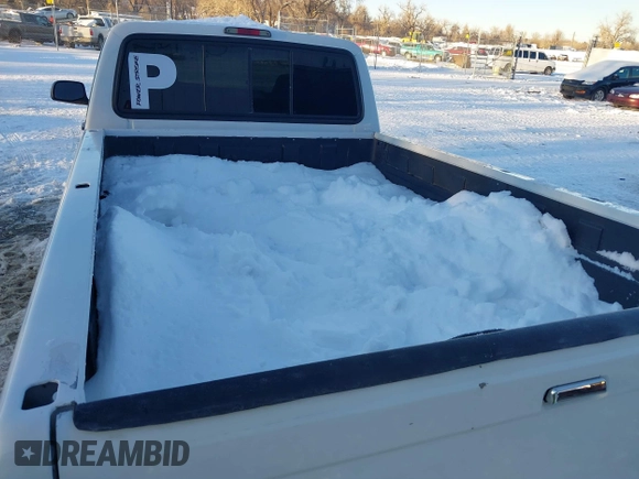 1997 Ford F-250 HD with VIN 1FTHX26F1VEA49739, listed as a IAAI auction lot 41238799 with 337,959 mi miles. Bid and sale history available at carsss.com. Image 18.