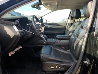 2019 Cadillac XT5 Luxury AWD z VIN 1GYKNDRS4KZ206002, wystawiony jako Copart lot #46789955 z przebiegiem 51 504 mil mil oraz Szkody całkowita. Historia ofert i sprzedaży dostępna na DreamBid. Obrazek 7.