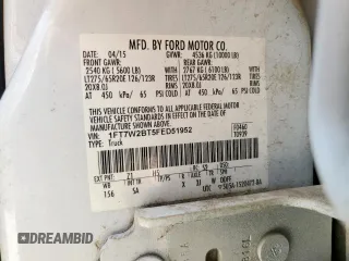2015 Ford F-250 Lariat z VIN 1FT7W2BT5FED51952, wystawiony jako Copart lot #57121025 z przebiegiem 174 811 mil mil oraz Szkoda całkowita • Salvage title. Historia ofert i sprzedaży dostępna na DreamBid. Obrazek 13.