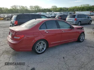 2014 Mercedes-Benz C 250 Sport с VIN WDDGF4HB3EG157536, выставлен на аукционе Copart как лот 52891585 с пробегом 58 375 миль миль и Списание • Salvage title. История ставок и продаж доступна на DreamBid. Изображение 3.