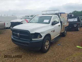 2015 Ram 2500 Tradesman z VIN 3C7WR4AJ8FG593032, wystawiony jako IAAI lot #42110504 z przebiegiem 290 428 mil mil oraz . Historia ofert i sprzedaży dostępna na DreamBid. Obrazek 18.