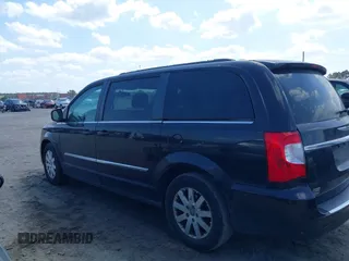 2016 Chrysler Town & Country Touring with VIN 2C4RC1BG8GR297243, listed as a IAAI auction lot 42143705 with 140,728 mi miles. Bid and sale history available at carsss.com. Image 14.