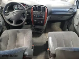 2006 Chrysler Town & Country SWB with VIN 1A4GP45R76B519692, listed as a Copart auction lot 75724614 with 166,049 mi miles and Non Repairable. Bid and sale history available at carsss.com. Image 8.