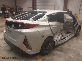 2018 Toyota Prius Prime Plus with VIN JTDKARFPXJ3100119, listed as a IAAI auction lot 41815822 with NaN miles. Bid and sale history available at carsss.com. Image 4.