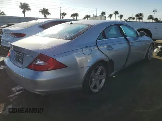 2006 Mercedes-Benz CLS-Class with VIN WDDDJ75X36A020636, listed as a Copart auction lot 77382474 with 133,649 mi miles and Salvage Title. Bid and sale history available at carsss.com. Image 3.