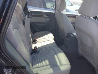 2015 Audi Q5 Premium Plus z VIN WA1DGAFP5FA054124, wystawiony jako IAAI lot #41890802 z przebiegiem 121 860 mil mil oraz . Historia ofert i sprzedaży dostępna na DreamBid. Obrazek 8.