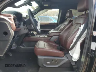 2024 Ford Expedition Max Limited z VIN 1FMJK2A89REA10004, wystawiony jako Copart lot #50166535 z przebiegiem 34 981 mil mil oraz Czysty tytuł • Clean title. Historia ofert i sprzedaży dostępna na DreamBid. Obrazek 7.