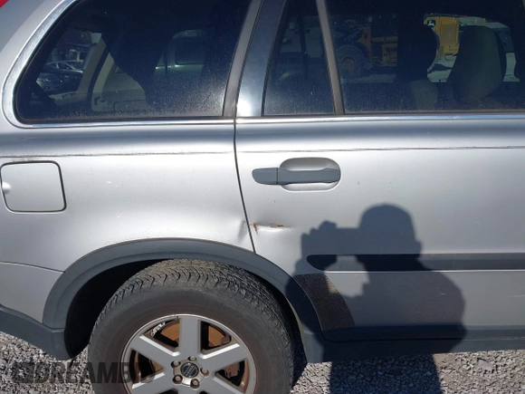 2006 Volvo XC90 2.5L Turbo with VIN YV4CZ592661278664, listed as a IAAI auction lot 41696894 with 182,329 mi miles. Bid and sale history available at carsss.com. Image 12.