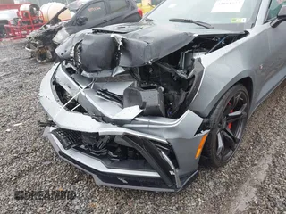 2023 Chevrolet Camaro LT1 with VIN 1G1FF1R77P0132786, listed as a IAAI auction lot 41864537 with 4,643 mi miles and . Bid and sale history available at DreamBid. Image 6.
