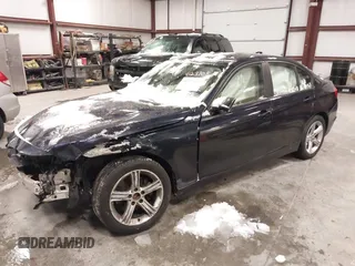 2013 BMW 3 Series 328i xDrive with VIN WBA3B5G51DNS02230, listed as a IAAI auction lot 41237054 with 89,704 mi miles. Bid and sale history available at carsss.com. Image 18.