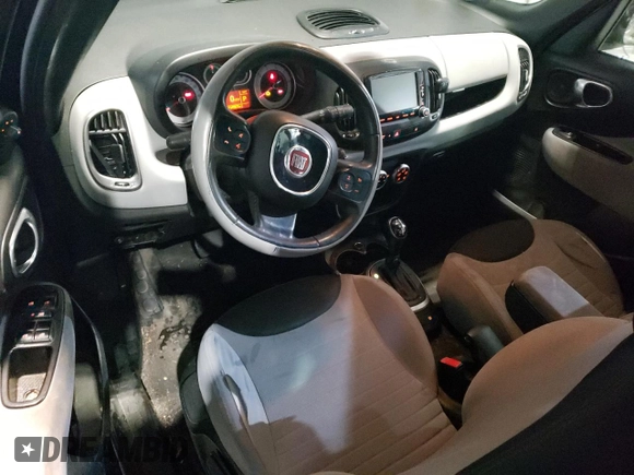 2014 FIAT 500L Easy with VIN ZFBCFABH2EZ017117, listed as a Copart auction lot 89338965 with 114,907 mi miles and Clean Title. Bid and sale history available at DreamBid. Image 8.