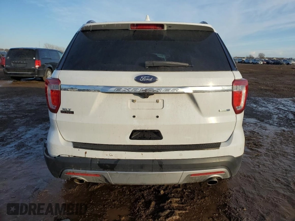 2016 Ford Explorer XLT with VIN 1FM5K8D80GGC95256, listed as a Copart auction lot 44363225 with 105,502 mi miles and Salvage Title. Bid and sale history available at carsss.com. Image 6.