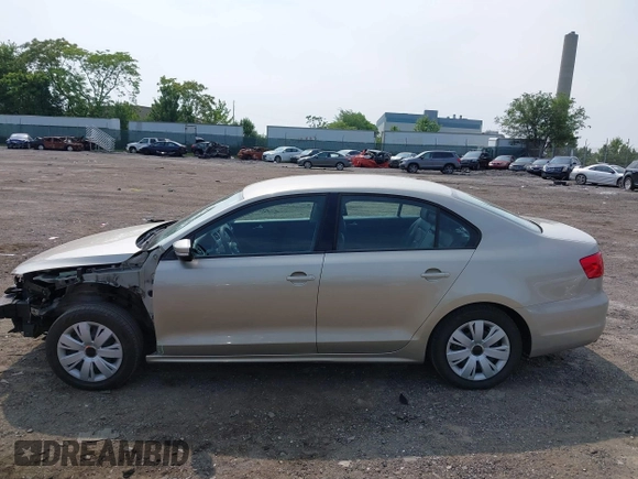 2012 Volkswagen Jetta SE z VIN 3VWDP7AJ6CM127542, wystawiony jako IAAI lot #42405701 z przebiegiem 137 240 mil mil oraz . Historia ofert i sprzedaży dostępna na DreamBid. Obrazek 15.