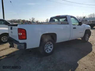 2007 Chevrolet Silverado 1500 LT w/1LT with VIN 1GCEC14087Z633641, listed as a Copart auction lot 81622724 with 42,468 mi miles and Clean Title. Bid and sale history available at carsss.com. Image 3.