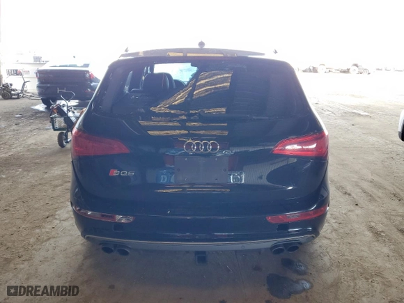 2016 Audi SQ5 Premium Plus with VIN WA1CCAFP0GA106946, listed as a Copart auction lot 45017045 with 61,919 mi miles and Salvage Title. Bid and sale history available at carsss.com. Image 6.
