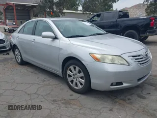 2008 Toyota Camry LE z VIN 4T1BK46K58U065042, wystawiony jako IAAI lot #42358835 z przebiegiem 219 451 mil mil oraz . Historia ofert i sprzedaży dostępna na DreamBid. Obrazek 1.