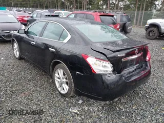 2009 Nissan Maxima SV with VIN 1N4AA51E39C856967, listed as a IAAI auction lot 41919510 with 231,933 mi miles and . Bid and sale history available at DreamBid. Image 3.