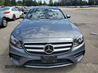 2018 Mercedes-Benz E 400 with VIN WDDZH6GB7JA478833, listed as a Copart auction lot 55651165 with Not Provided miles and Salvage Title. Bid and sale history available at DreamBid. Image 5.