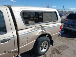 1993 Ford Ranger Splash z VIN 1FTCR10A9PPA96049, wystawiony jako IAAI lot #41792924 z przebiegiem 6 840 mil mil oraz . Historia ofert i sprzedaży dostępna na DreamBid. Obrazek 12.