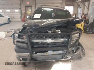 2004 Chevrolet Avalanche Z71 with VIN 3GNEK12T04G158487, listed as a IAAI auction lot 41794201 with 197,344 mi miles. Bid and sale history available at carsss.com. Image 12.