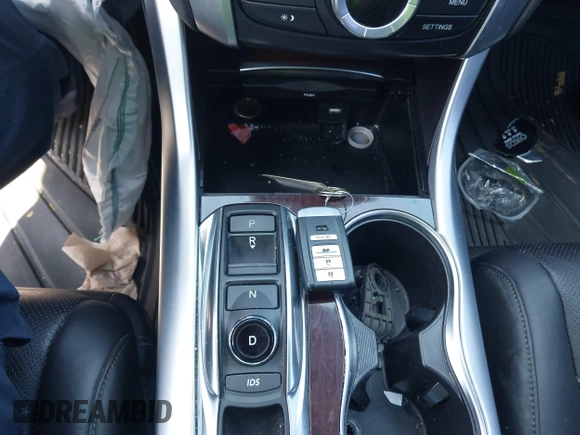 2015 Acura TLX Technology z VIN 19UUB2F51FA014827, wystawiony jako IAAI lot #42217625 z przebiegiem 104 159 mil mil oraz . Historia ofert i sprzedaży dostępna na DreamBid. Obrazek 11.