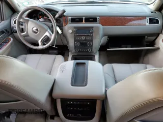 2007 GMC Yukon SLE with VIN 1GKFC13J07J321220, listed as a Copart auction lot 88033985 with 211,583 mi miles and Salvage Title. Bid and sale history available at carsss.com. Image 8.
