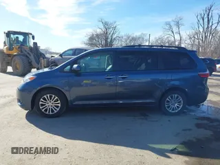 2017 Toyota Sienna XLE Auto Access Seat with VIN 5TDYZ3DCXHS814910, listed as a IAAI auction lot 41700845 with 110,701 mi miles and . Bid and sale history available at DreamBid. Image 14.