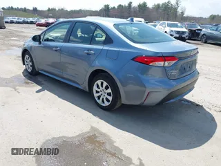2020 Toyota Corolla LE with VIN JTDEPRAE1LJ058438, listed as a IAAI auction lot 42091884 with 17,788 mi miles and . Bid and sale history available at DreamBid. Image 3.