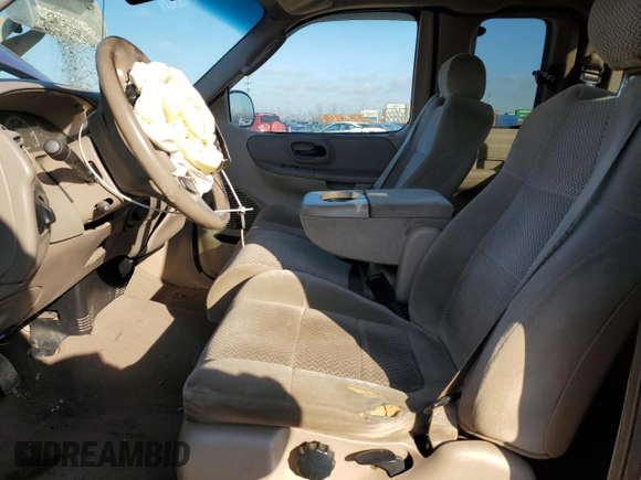 2002 Ford F-150 XL with VIN 1FTRX17W72NB29281, listed as a Copart auction lot 44590305 with 319,663 mi miles and Salvage Title. Bid and sale history available at carsss.com. Image 7.
