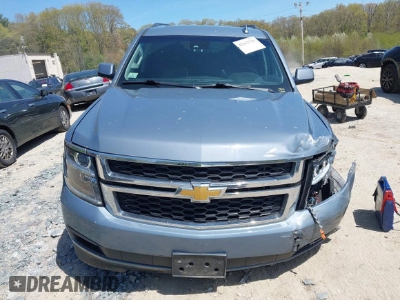 2016 Chevrolet Suburban LT z VIN 1GNSKHKC4GR427591, wystawiony jako IAAI lot #42162723 z przebiegiem 131 771 mil mil oraz . Historia ofert i sprzedaży dostępna na DreamBid. Obrazek 12.