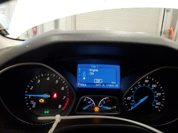 2013 Ford Focus SE z VIN 1FADP3F25DL309061, wystawiony jako Copart lot #55157285 z przebiegiem 170 647 mil mil oraz Nie do naprawy • Non repairable. Historia ofert i sprzedaży dostępna na DreamBid. Obrazek 9.