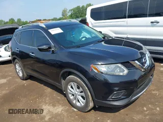 2016 Nissan Rogue SL with VIN 5N1AT2MT3GC923752, listed as a IAAI auction lot 40008148 with 87,650 mi miles. Bid and sale history available at carsss.com. Image 1.
