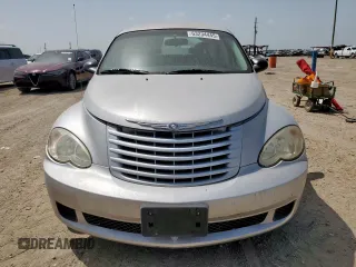 2008 Chrysler PT Cruiser z VIN 3A8FY48B08T106813, wystawiony jako Copart lot #63234445 z przebiegiem 62 105 mil mil oraz Czysty tytuł • Clean title. Historia ofert i sprzedaży dostępna na DreamBid. Obrazek 5.