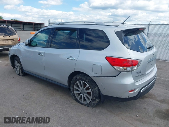 2016 Nissan Pathfinder Platinum z VIN 5N1AR2MNXGC662989, wystawiony jako IAAI lot #42315335 z przebiegiem 128 956 mil mil oraz . Historia ofert i sprzedaży dostępna na DreamBid. Obrazek 3.
