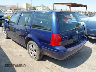 2005 Volkswagen Jetta GLS с VIN WVWSR61J95W043099, выставлен на аукционе IAAI как лот 42367138 с пробегом Не указан миль и . История ставок и продаж доступна на DreamBid. Изображение 3.
