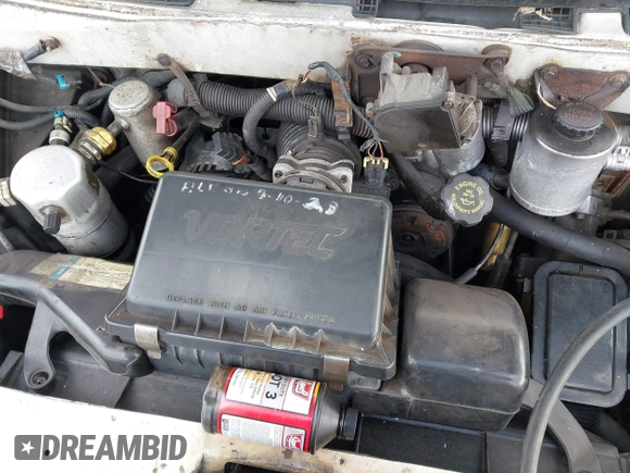1998 Chevrolet Astro Cargo z VIN 1GCDM19WXWB139102, wystawiony jako IAAI lot #41540799 z przebiegiem 226 511 mil mil oraz . Historia ofert i sprzedaży dostępna na DreamBid. Obrazek 10.