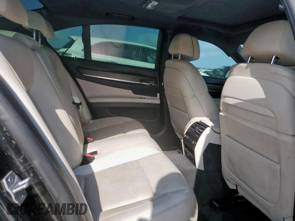 2014 BMW 7 Series 750i с VIN WBAYA8C57ED824970, выставлен на аукционе Copart как лот 61005925 с пробегом 144 457 миль миль и Чистый • Clean title. История ставок и продаж доступна на DreamBid. Изображение 10.