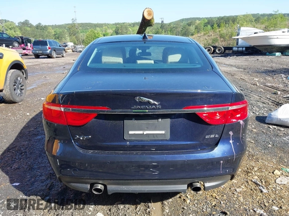 2018 Jaguar XF 25t Premium with VIN SAJBD4FX7JCY57670, listed as a IAAI auction lot 41978474 with 44,136 mi miles and . Bid and sale history available at DreamBid. Image 16.