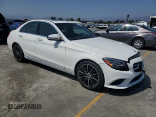 2019 Mercedes-Benz C 300 with VIN 55SWF8DB6KU296308, listed as a Copart auction lot 59987475 with 52,187 mi miles and Salvage title. Bid and sale history available at DreamBid. Image 4.